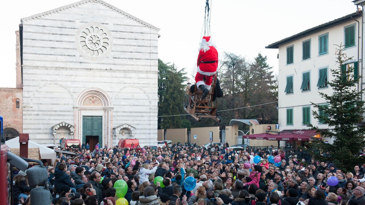 La Befana in San Francesco (foto Sernacchioli)