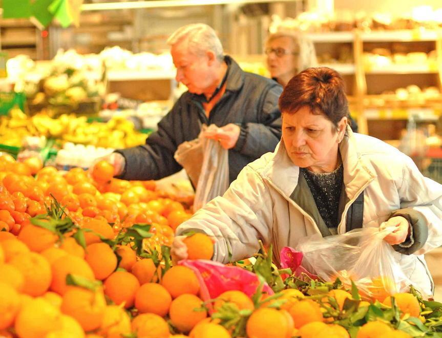 Verdure e bollette svuotano il portafogli 