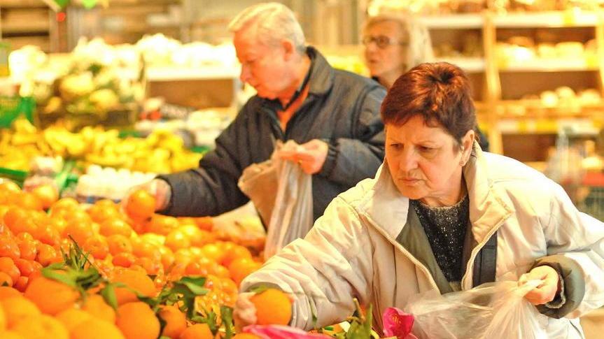 Verdure e bollette svuotano il portafogli