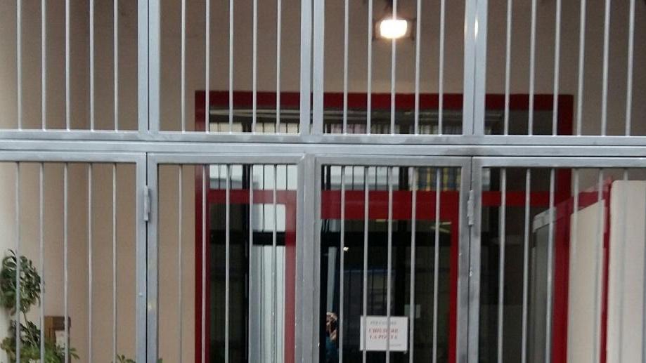 Luce accesa di giorno nei festivi