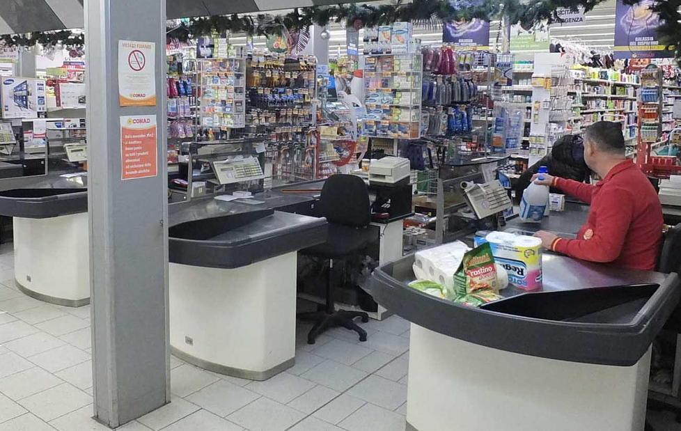 Rapina al Conad, le telecamere erano spente 