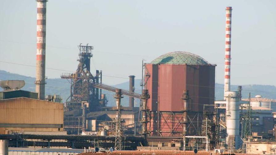 Appaltata la demolizione del gasometro