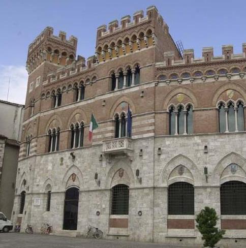 Abuso e turbativa d’asta, undici indagati 