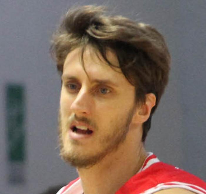 Si schiaccia senza Petway