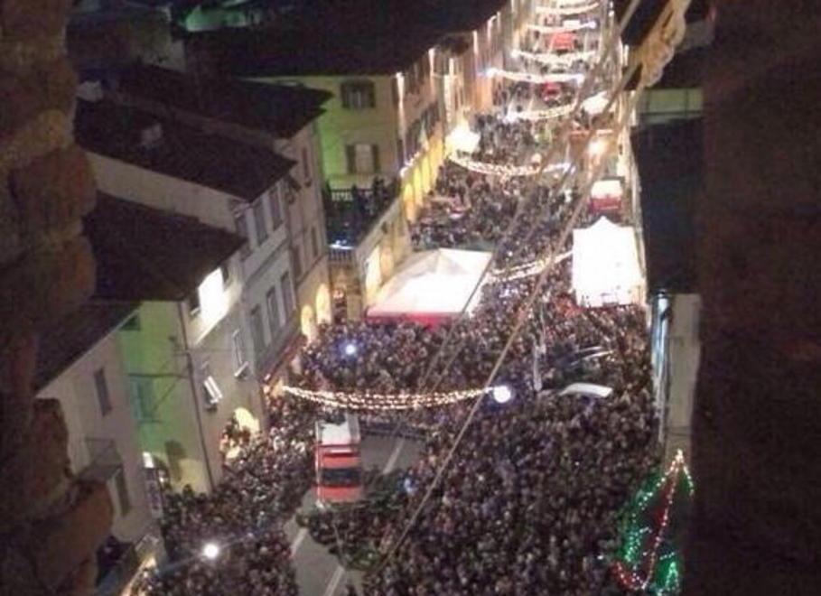 In più di 5mila in piazza 