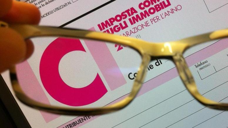 Caccia a centinaia di evasori per non aumentare le tasse