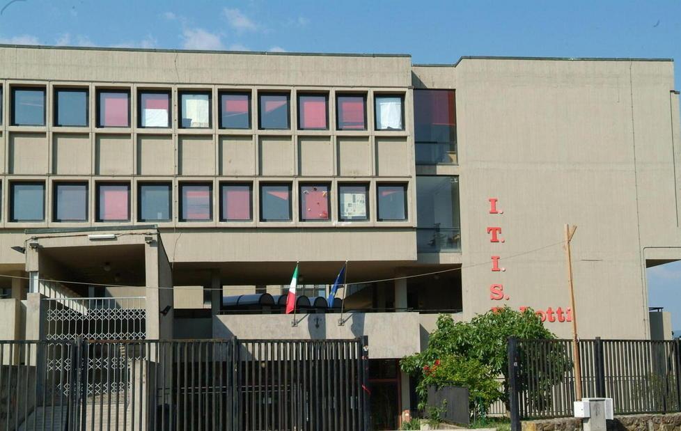 I cittadini tornano dietro ai banchi di scuola 