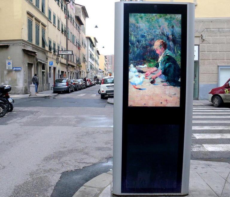 Sui totem appaiono i quadri di Fattori ma le info sono un flop 