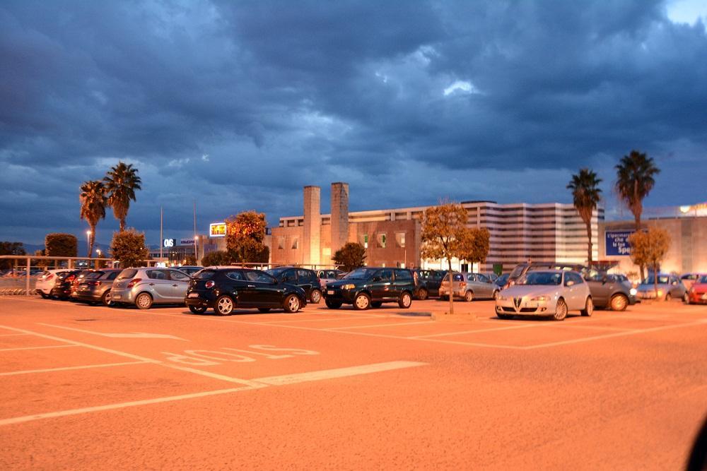 Il centro commerciale di Olbia che ospita il Conad