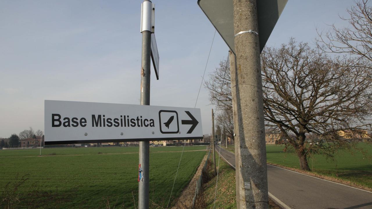 Segnalata una base di missili a Corticella ma è uno scherzo