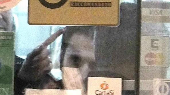 Rapinata la gioielleria Ferretti bandito fugge con due chili d’oro
