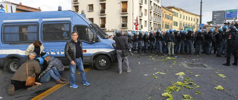 «Ritorsioni e ricatti», rabbia dopo l’annuncio del Daspo 