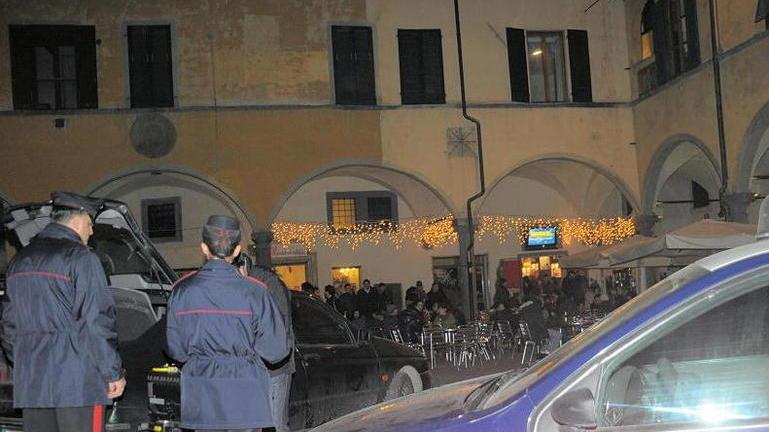 In prognosi riservata dopo una coltellata