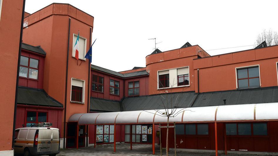 Freddo in classe, le vacanze si allungano