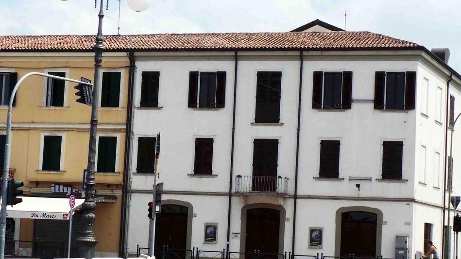 Domenica teatro in famiglia al De Micheli