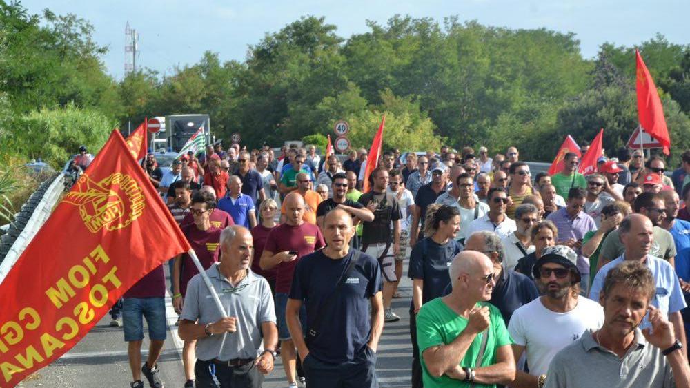 Sciopero generale dell'industria: 6mila lavoratori con le braccia incrociate