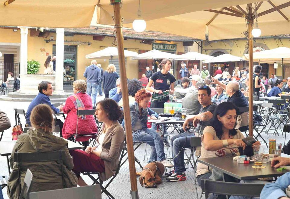 Concessioni scadute, rischio sanzioni per i tavoli sulla Sala 