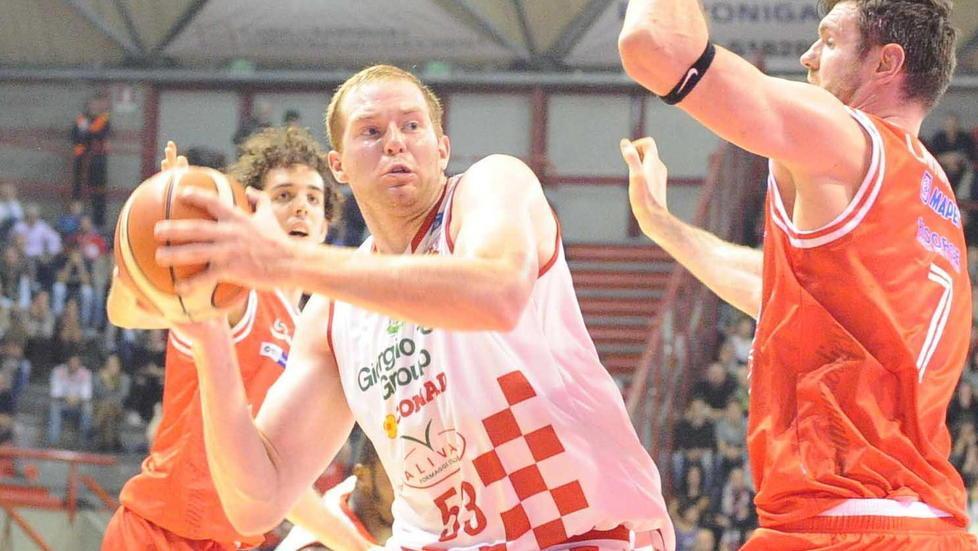 Alex Kirk, il gigante di Los Alamos a cui piace molto la pasta al ragù 
