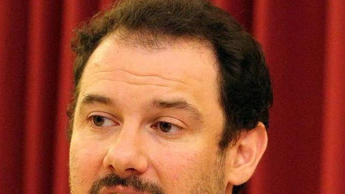 Il sindaco Falorni: «Denunciate sempre i reati»