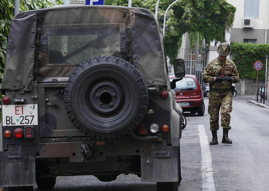 Militari in città per tutto il 2016 