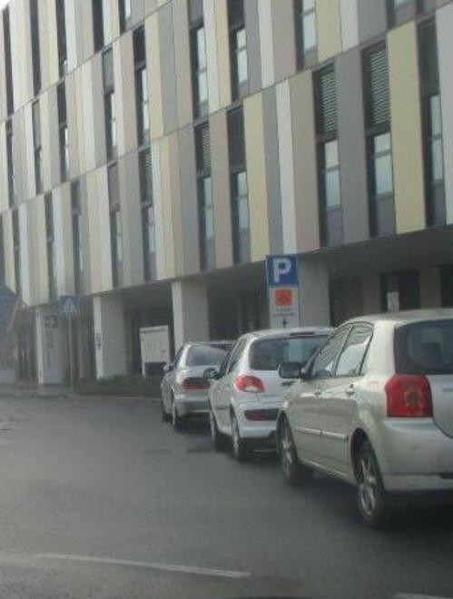 Posti auto e ospedale, Asl non può fare multe 