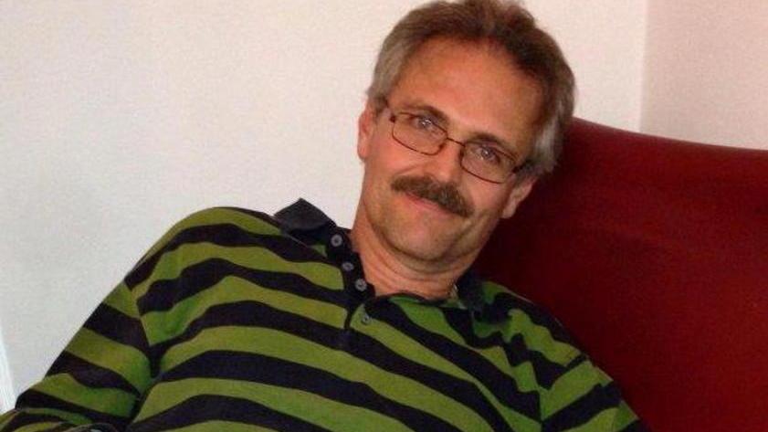 Travolto e ucciso da un treno