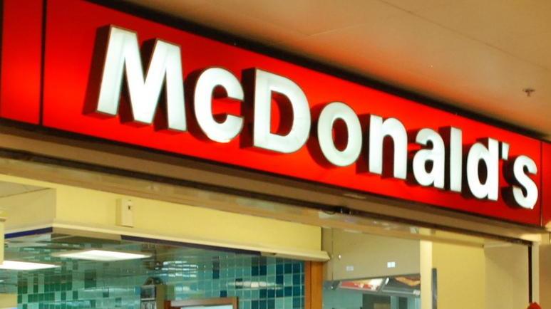 McDonald’s, 10mila euro per due scuole isolane
