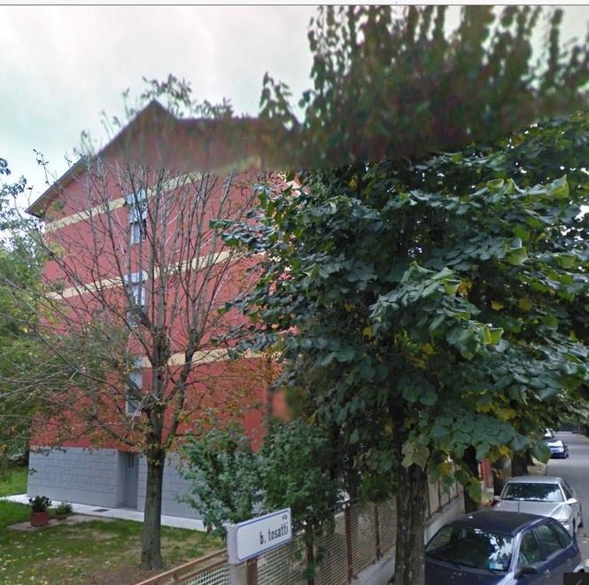 E in via Tosatti i ladri si arrampicano in casa di una anziana disabile