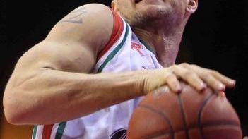 Ferrara “scarica” Pechacek ad accordo già raggiunto