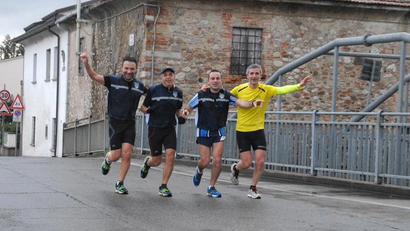 Alcuni partecipanti alla corsa di Casale