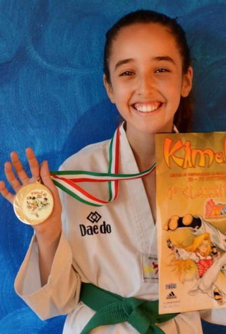 A 10 anni conquista l’oro nel Taekwondo