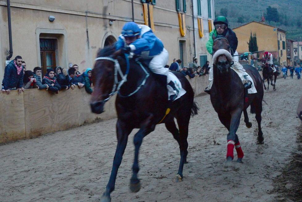 Palio, stamani l’estrazione delle batterie