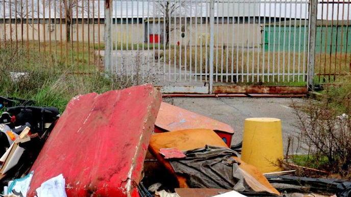 L'ingresso dell'ex sede della Trw