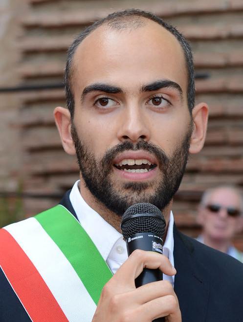 «Atto deplorevole, utile solo a creare odio» 