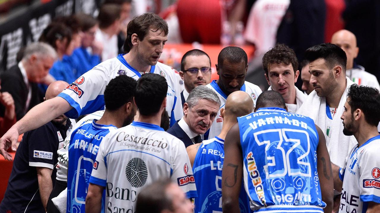 Basket, torna l'Eurocup: mercoledì la Dinamo sfida il Galatasaray