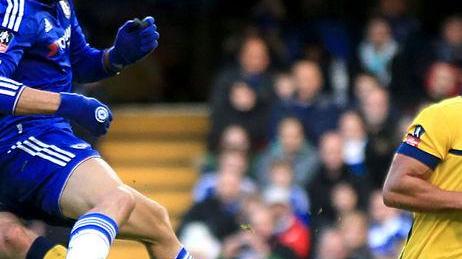 Avanti il Chelsea di Hiddink il Leicester deve rigiocare la gara