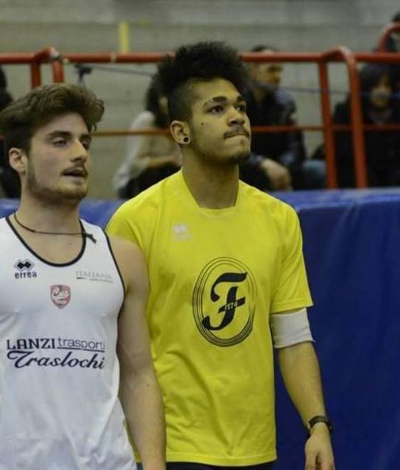 Indoor, la Fratellanza inizia... veloce 