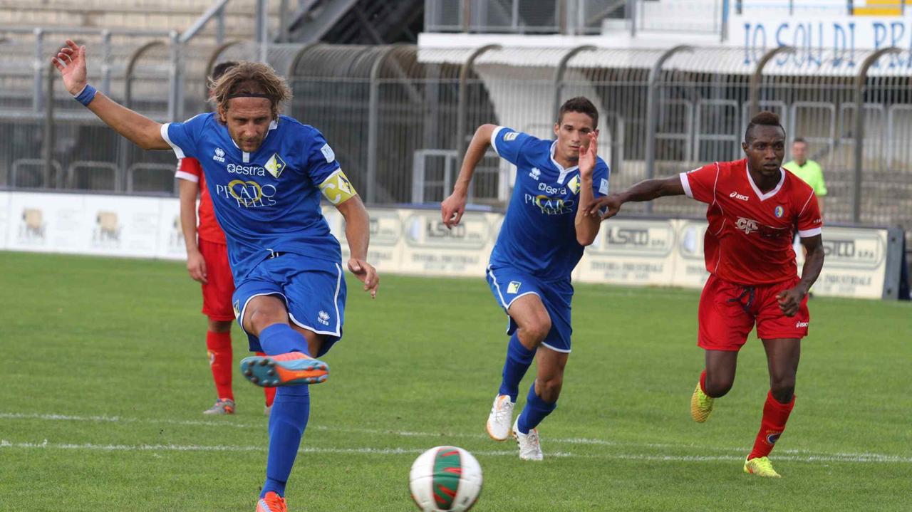 La gara di Coppa dell'anno scorso fra Prato e Sant'Arcangelo (foto Batavia)