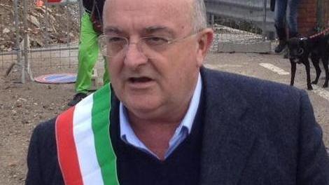 Voragini al Piano, De Santi vuole incontrare l’Università