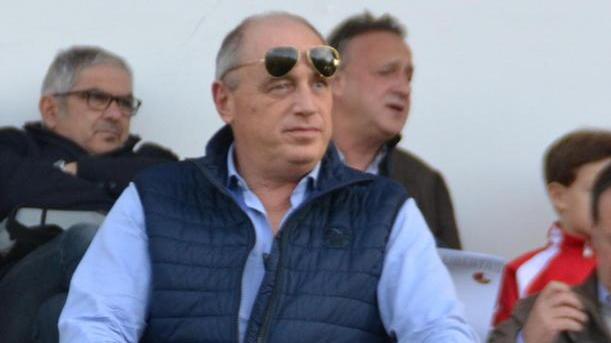 Lucchese, Bacci ordina il silenzio stampa