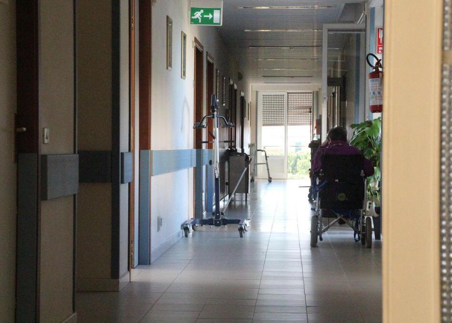 Morì in ospedale per la caduta a Villa Tirrena, maxi risarcimento ai figli 