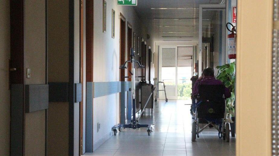 Morì in ospedale per la caduta a Villa Tirrena, maxi risarcimento ai figli