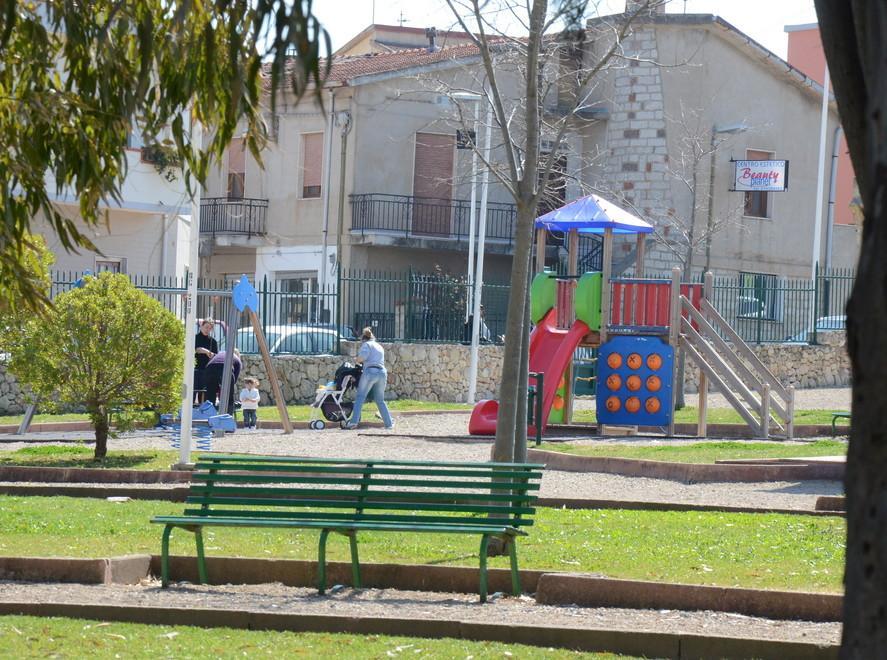 Il Dup fotografa borgate, quartieri e piccole realtà