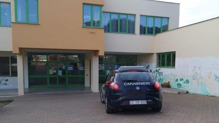 Raid alle elementari, scatta l’arresto per un disoccupato