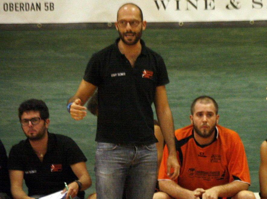 Nicola Discepoli nei panni di allenatore del Versilia Basket (foto Ciurca/Paglianti)