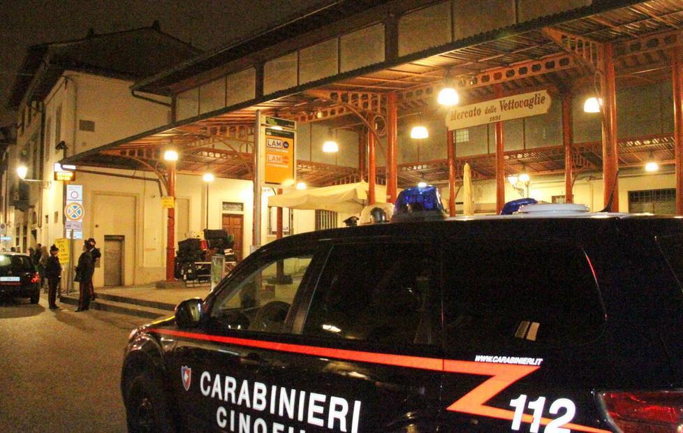 Via il minimarket, ma solo per la sicurezza 
