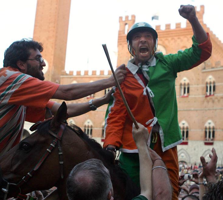 Palio di Buti, Pievania s’affida al fantino “Salasso” 
