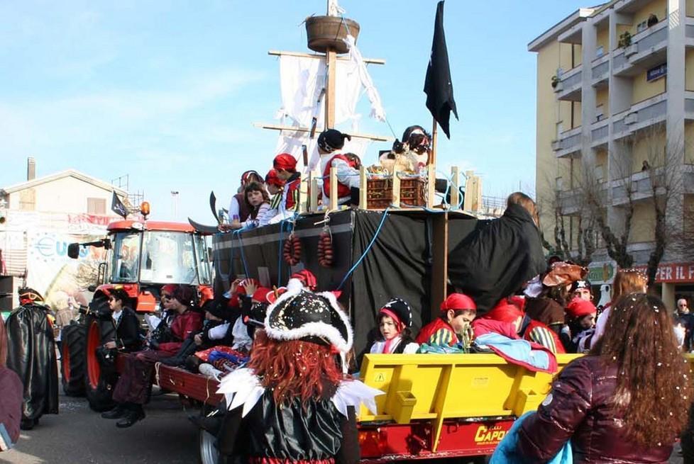 Carnevale, il 23 prima sfilata di maschere