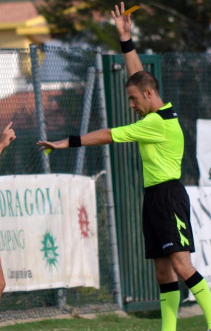 Corso per arbitri di calcio, domande entro il 15 gennaio 