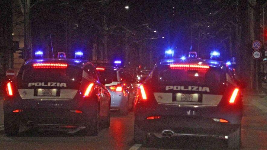 Controlli di polizia al Grattacielo e in zona Gad
